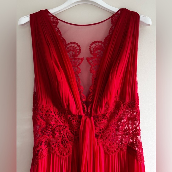 Authentic Zuhair Murad Red Silk Pleated Chiffon Gown - Picture 14 of 15